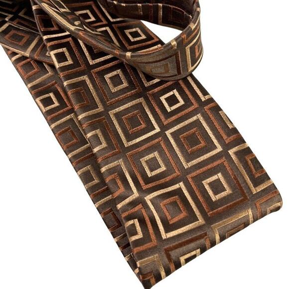 Jos A Bank Signature Collection Mens Italy Made Brown 100% Silk Tie Necktie - Picture 3 of 16